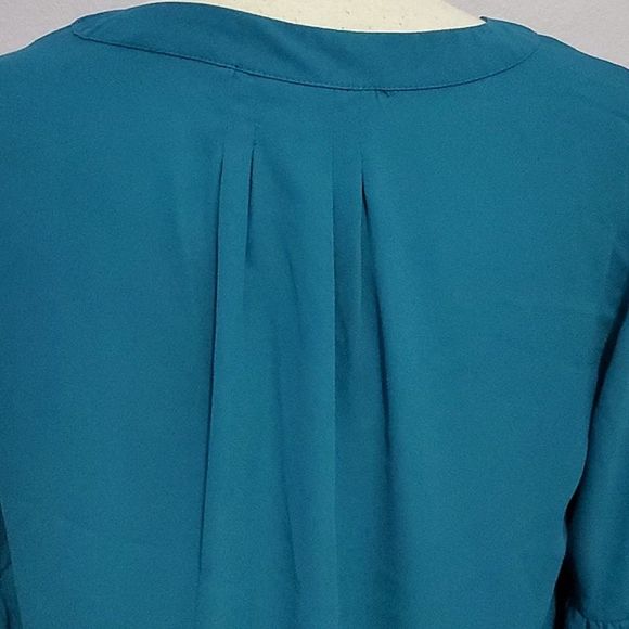 Roz & Ali Boho Chic Teal Tiered Bell Sleeves Modest Chic Flowy Top - Picture 6 of 10